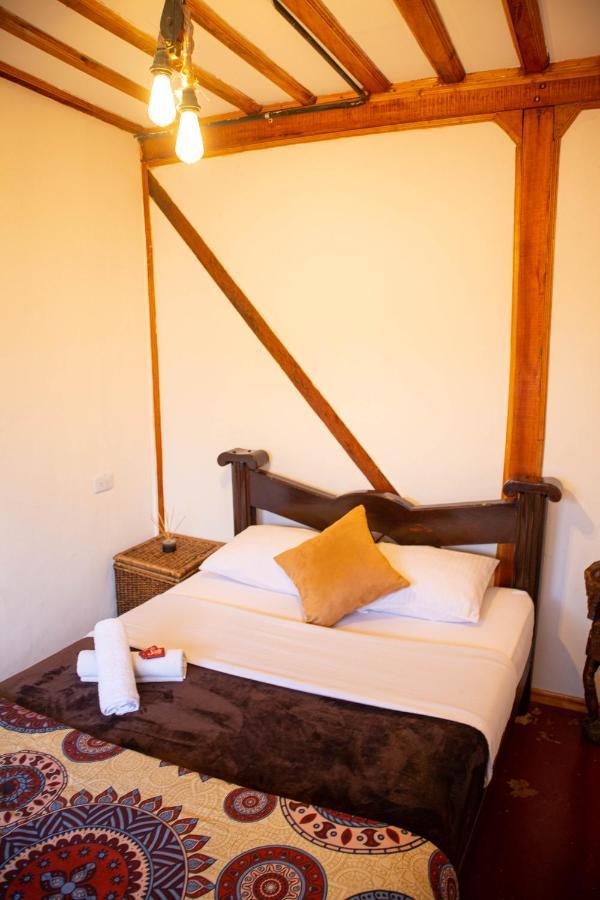 Kimana Hostal Санта-Роса-де-Кабаль Экстерьер фото